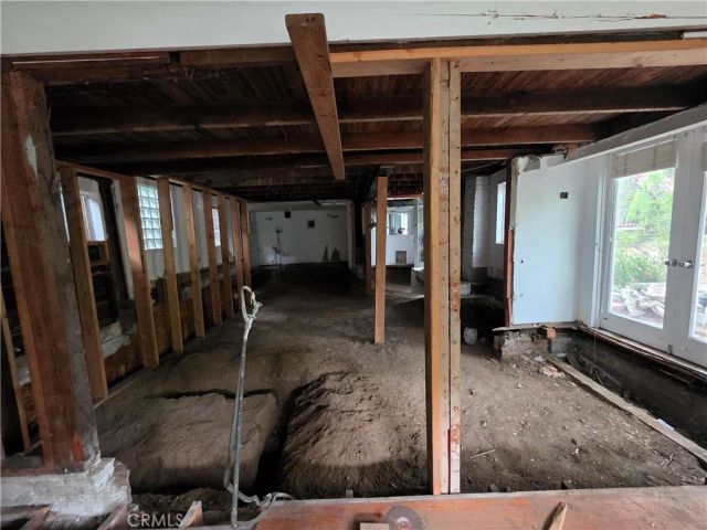 8709 Lookout Mountain, Los Angeles, CA 90046