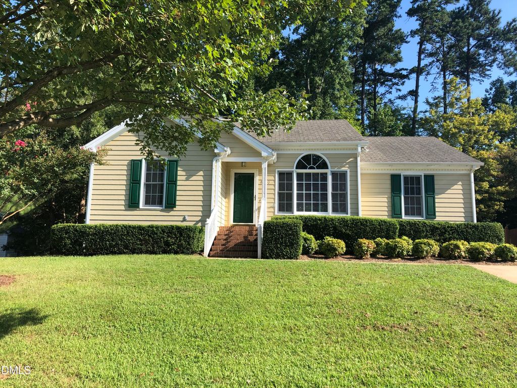 8020 Finland Drive, Raleigh, NC 27612