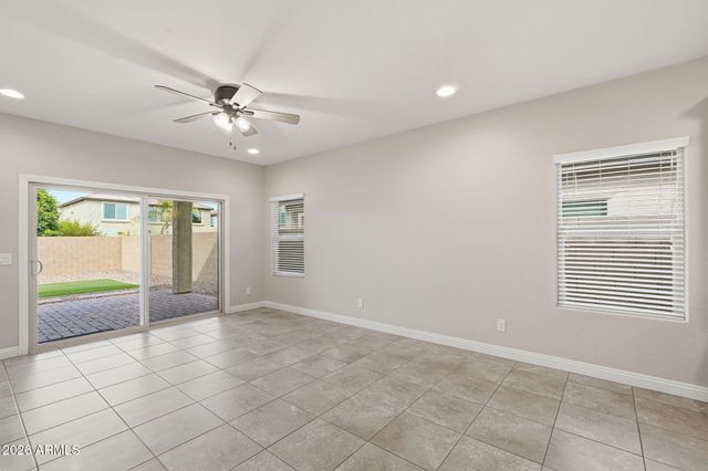 10826 E Topaz Avenue, Mesa, AZ 85212