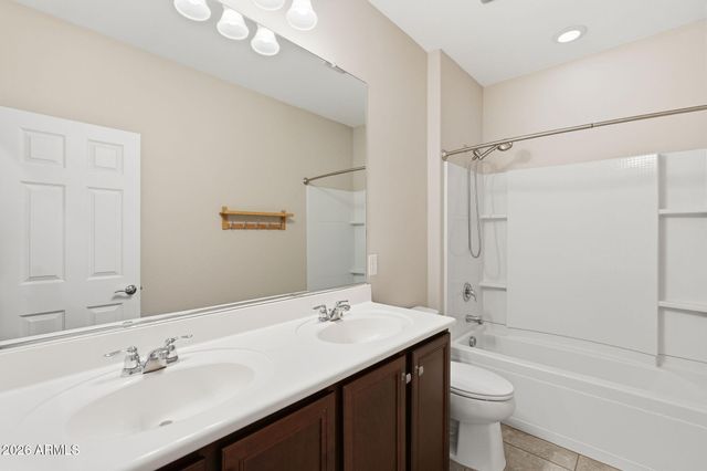 10826 E Topaz Avenue, Mesa, AZ 85212