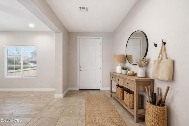 10826 E Topaz Avenue, Mesa, AZ 85212