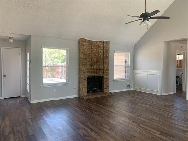 2766 Claremont Drive, Grand Prairie, TX 75052