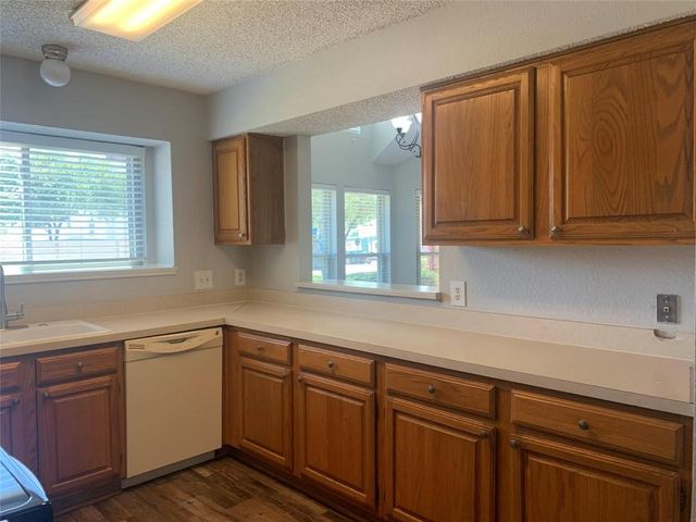 2766 Claremont Drive, Grand Prairie, TX 75052