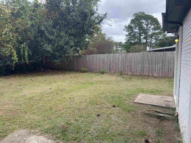 346 Quigley Rd, Pensacola, FL 32506