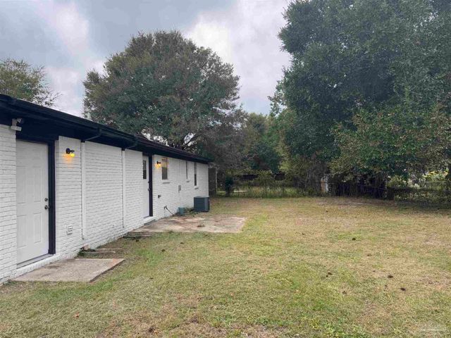 346 Quigley Rd, Pensacola, FL 32506