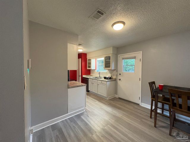 346 Quigley Rd, Pensacola, FL 32506