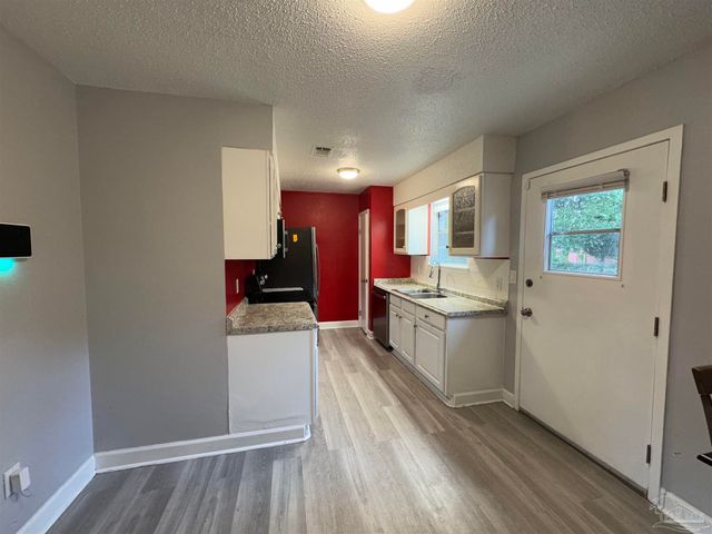 346 Quigley Rd, Pensacola, FL 32506