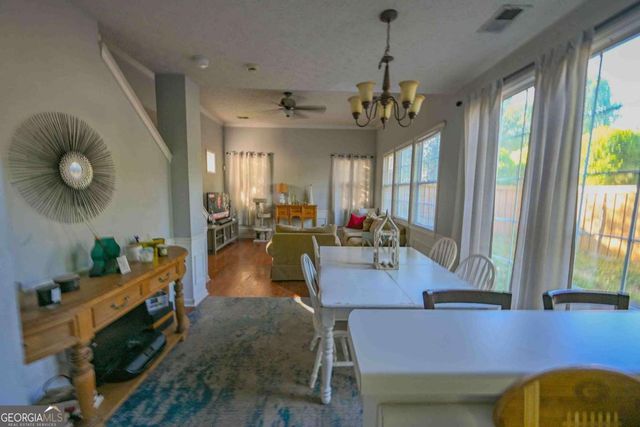 120 Windcroft Circle NW, Acworth, GA 30101