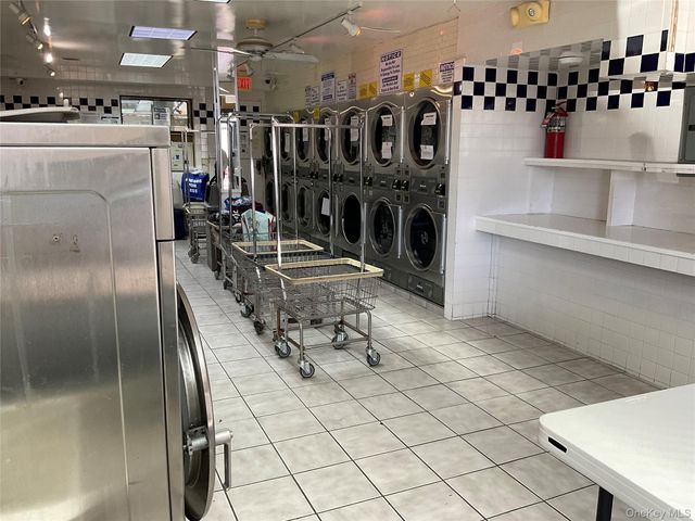 112 N 5th Avenue, Mount Vernon, NY 10550