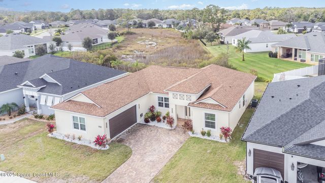 1923 Crossbill Drive, Titusville, FL 32796