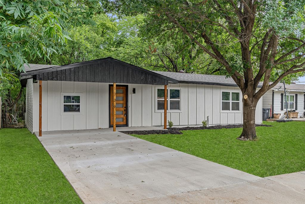 1739 Sharon Street, Arlington, TX 76010