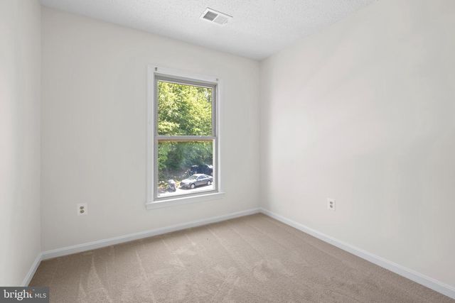 11513 HILL MEADE LN, Woodbridge, VA 22192