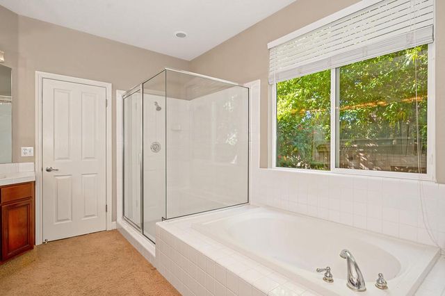 5001 Estero Way, El Dorado Hills, CA 95762