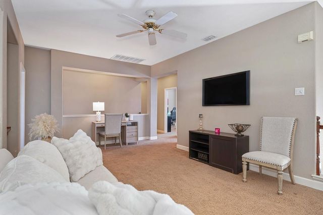 5001 Estero Way, El Dorado Hills, CA 95762