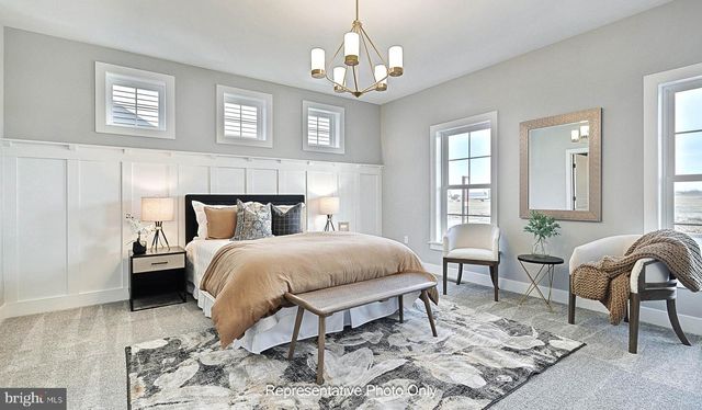 528 WINDING CREEK BLVD, Annville, PA 17003