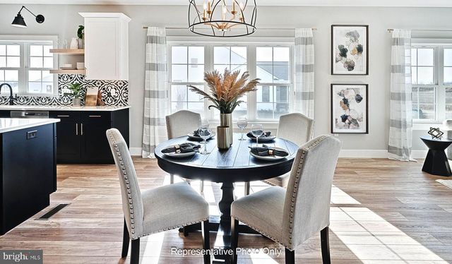 528 WINDING CREEK BLVD, Annville, PA 17003