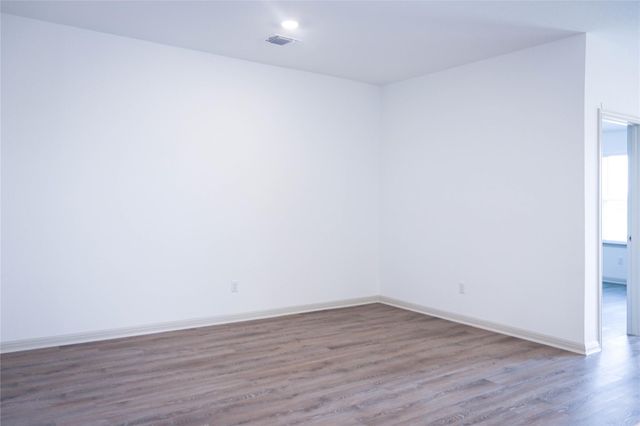 231 Sweetwater Creek LN, Hutto, TX 78634