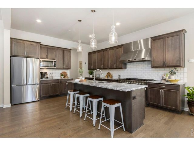 5921 Medlar Pl, Fort Collins, CO 80528