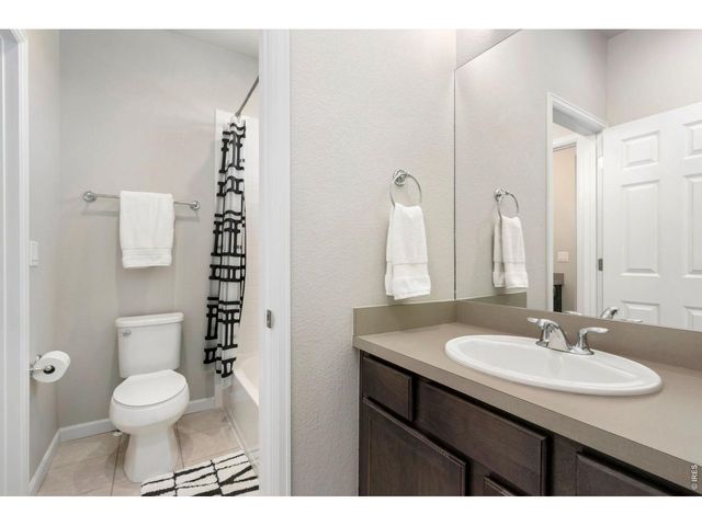 5921 Medlar Pl, Fort Collins, CO 80528