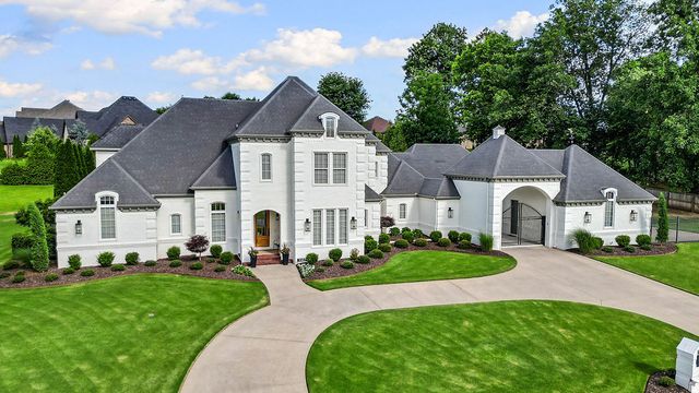 3367 Thornbury Drive, Springdale, AR 72764