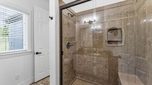 3367 Thornbury Drive, Springdale, AR 72764