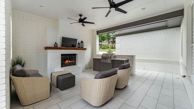 3367 Thornbury Drive, Springdale, AR 72764