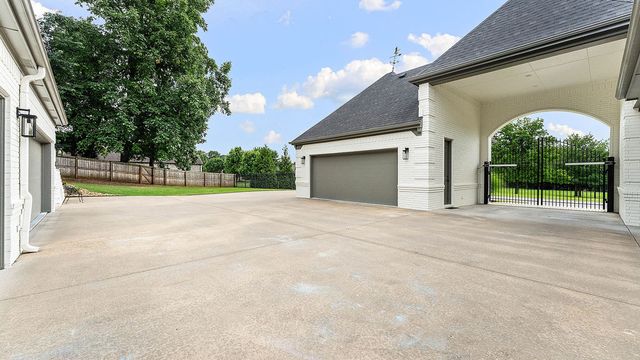 3367 Thornbury Drive, Springdale, AR 72764