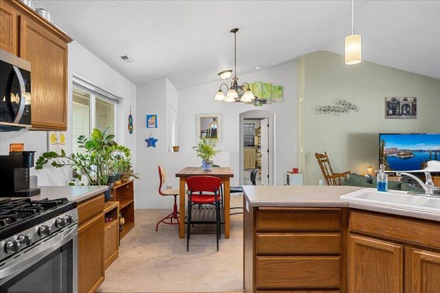 1794 Key Drive, Medford, OR 97501