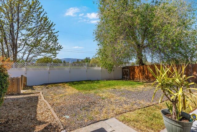 1794 Key Drive, Medford, OR 97501