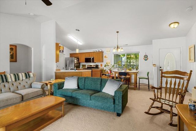 1794 Key Drive, Medford, OR 97501