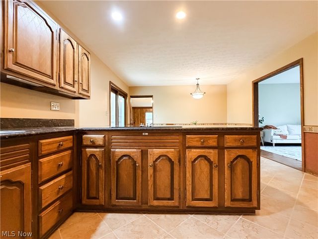 87 Cummins Street, Washington, WV 26181
