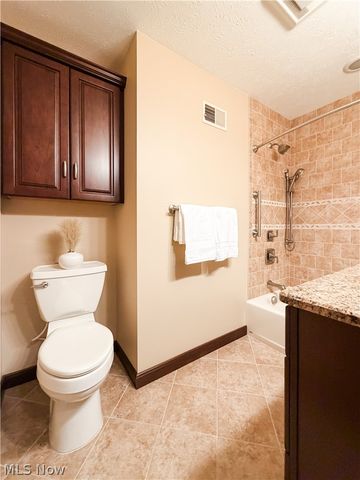 87 Cummins Street, Washington, WV 26181