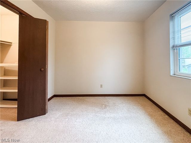 87 Cummins Street, Washington, WV 26181