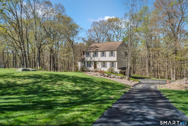 15 Cornfield Lane, Madison, CT 06443