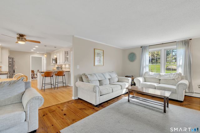 15 Cornfield Lane, Madison, CT 06443