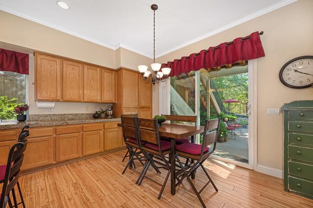 897 Palmer Cir, Folsom, CA 95630