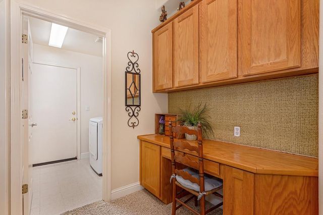 897 Palmer Cir, Folsom, CA 95630