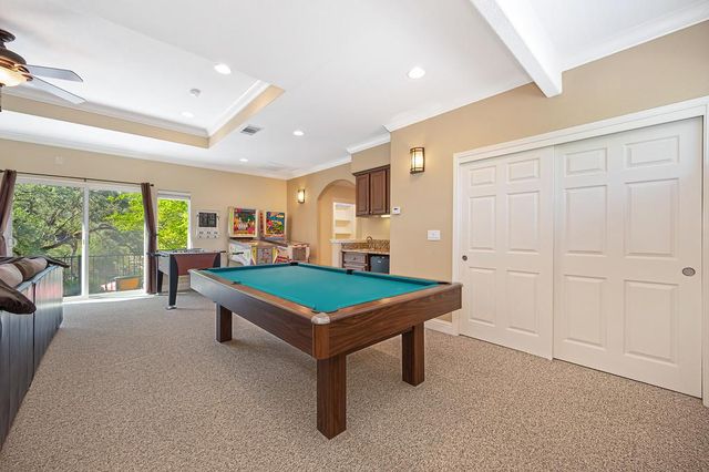 897 Palmer Cir, Folsom, CA 95630