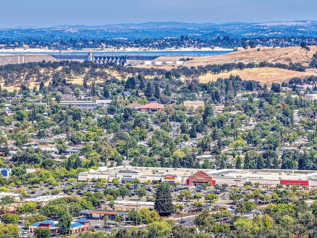 897 Palmer Cir, Folsom, CA 95630