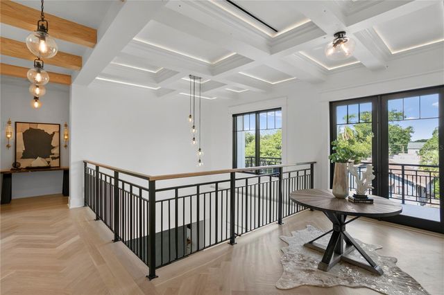 319 W FRANCES AVENUE, Tampa, FL 33602