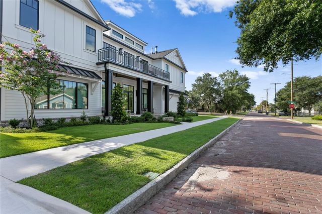319 W FRANCES AVENUE, Tampa, FL 33602