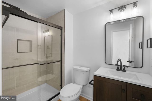 1742 TIGER LILY CIR, Woodbridge, VA 22192