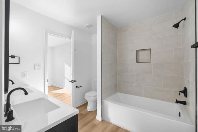 1742 TIGER LILY CIR, Woodbridge, VA 22192