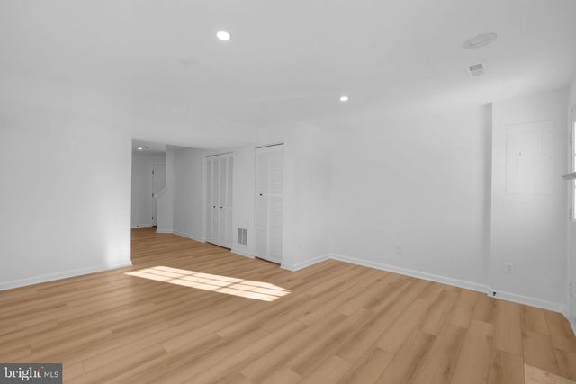 1742 TIGER LILY CIR, Woodbridge, VA 22192