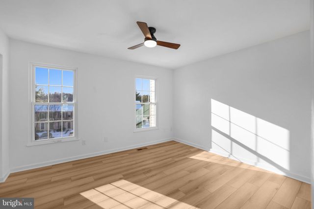 1742 TIGER LILY CIR, Woodbridge, VA 22192