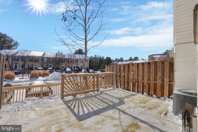 1742 TIGER LILY CIR, Woodbridge, VA 22192