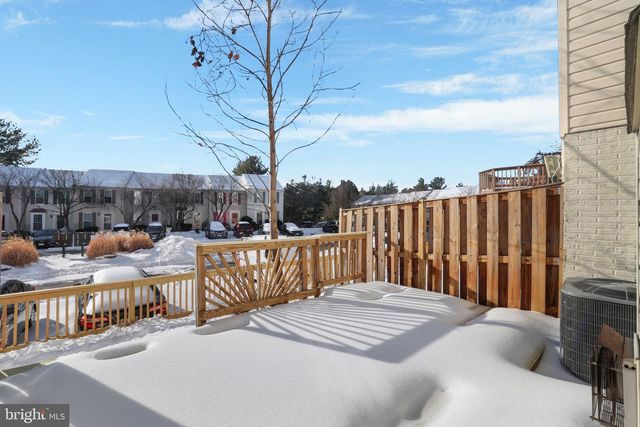 1742 TIGER LILY CIR, Woodbridge, VA 22192