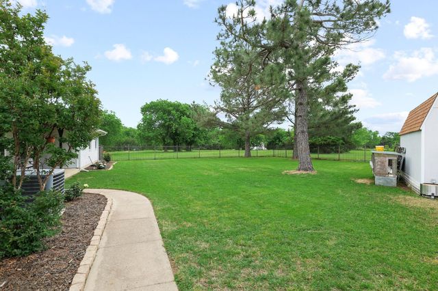 3939 Fm 2194, Celeste, TX 75423
