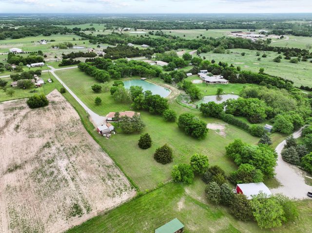 3939 Fm 2194, Celeste, TX 75423