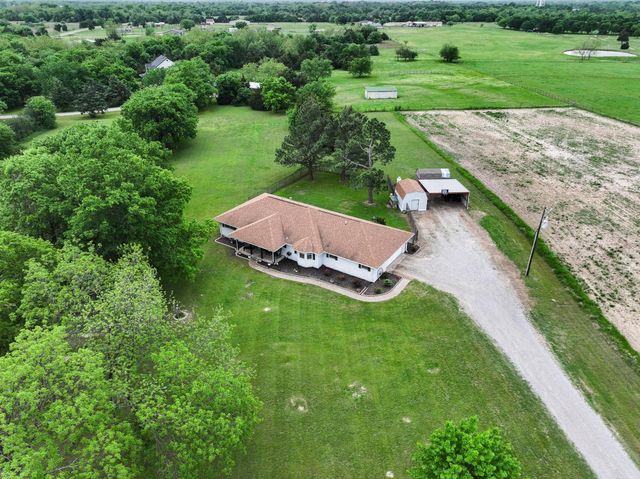 3939 Fm 2194, Celeste, TX 75423